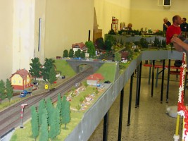 f03